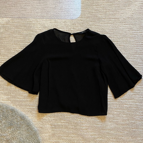 🍒3 for $12 - Forever21 Black Shirt - Picture 1 of 4